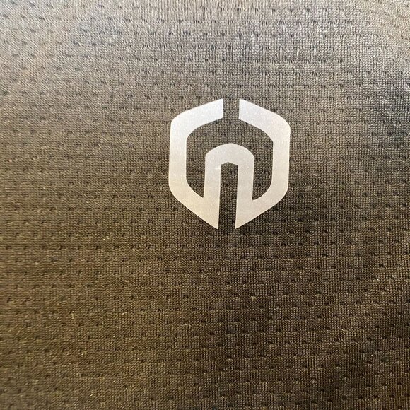 Two Mens Black Short-Sleeve Athletic T-Shirt XL Moisture-Wicking Lightweight - Picture 6 of 8